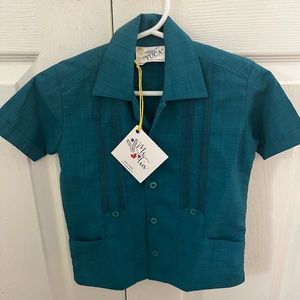 Boys Size 2 Guayabera NWT